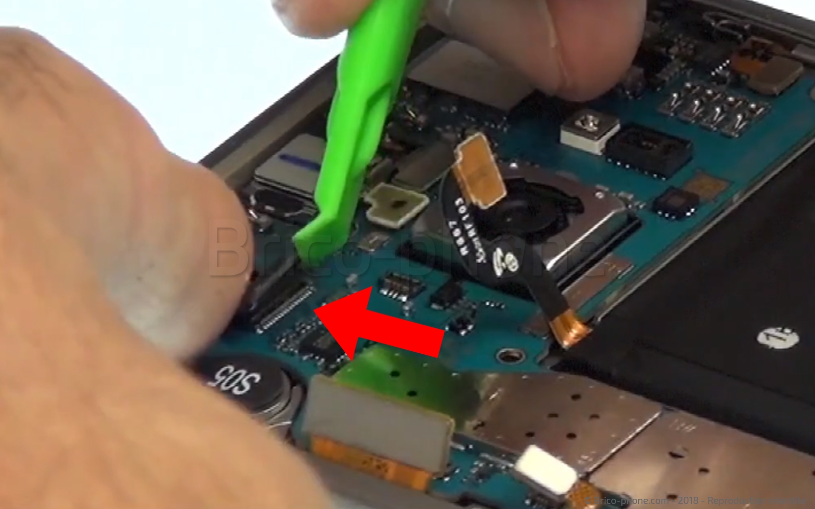 Changement de batterie sur Galaxy S7 Edge photo 4